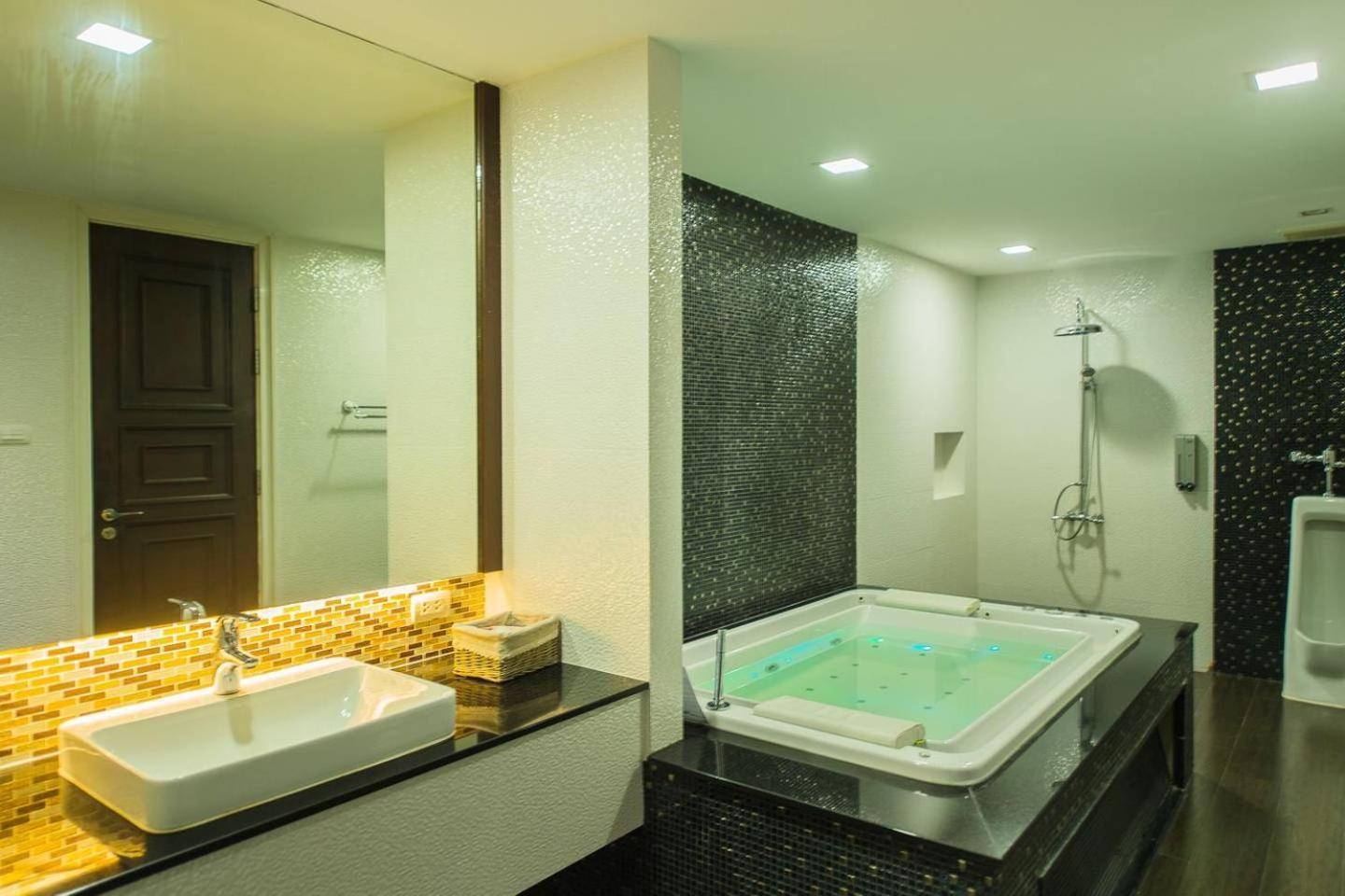 Marrakesh Huahin 4Bedrooms Suite With Jacuzzi 208 ภายนอก รูปภาพ
